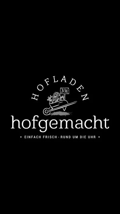 Vor ein paar Tagen waren es die ersten Regale. Jetzt steht hier fast alles. 🛠️ Nahezu jed...